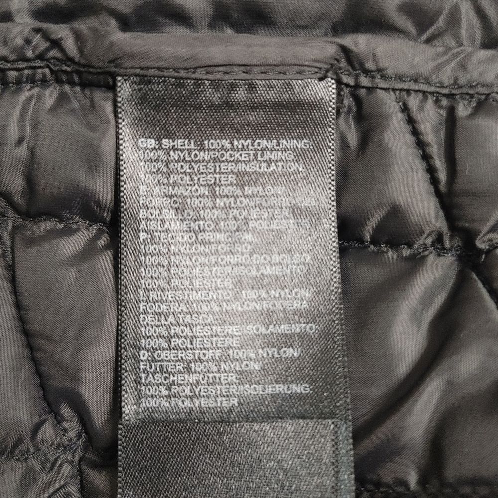 The North Face Women's Quilted Black Puffer Coat - Thermoball Parka - Picture 9 of 10